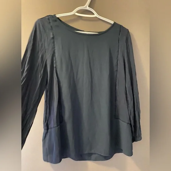 Loft top - Picture 2 of 4